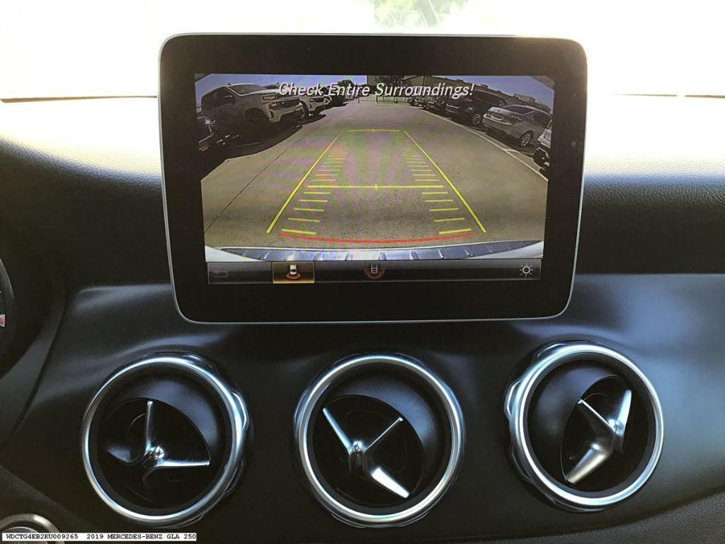 used 2019 Mercedes-Benz GLA 250 car, priced at $19,135