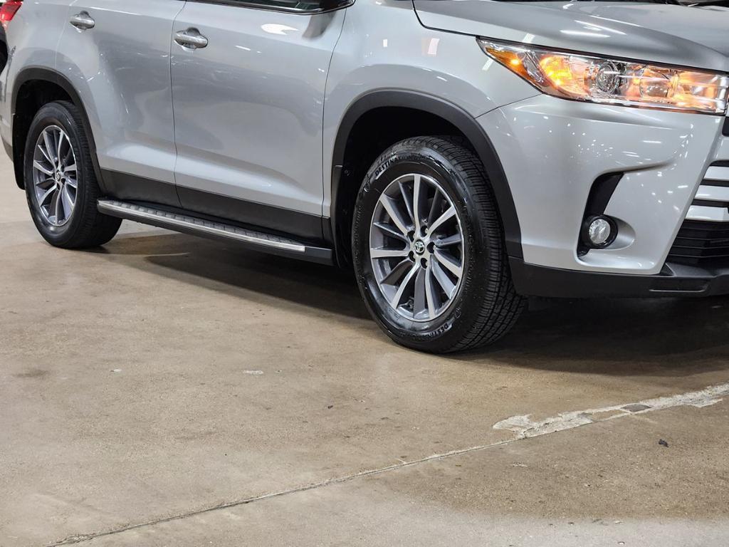 used 2019 Toyota Highlander car, priced at $25,873