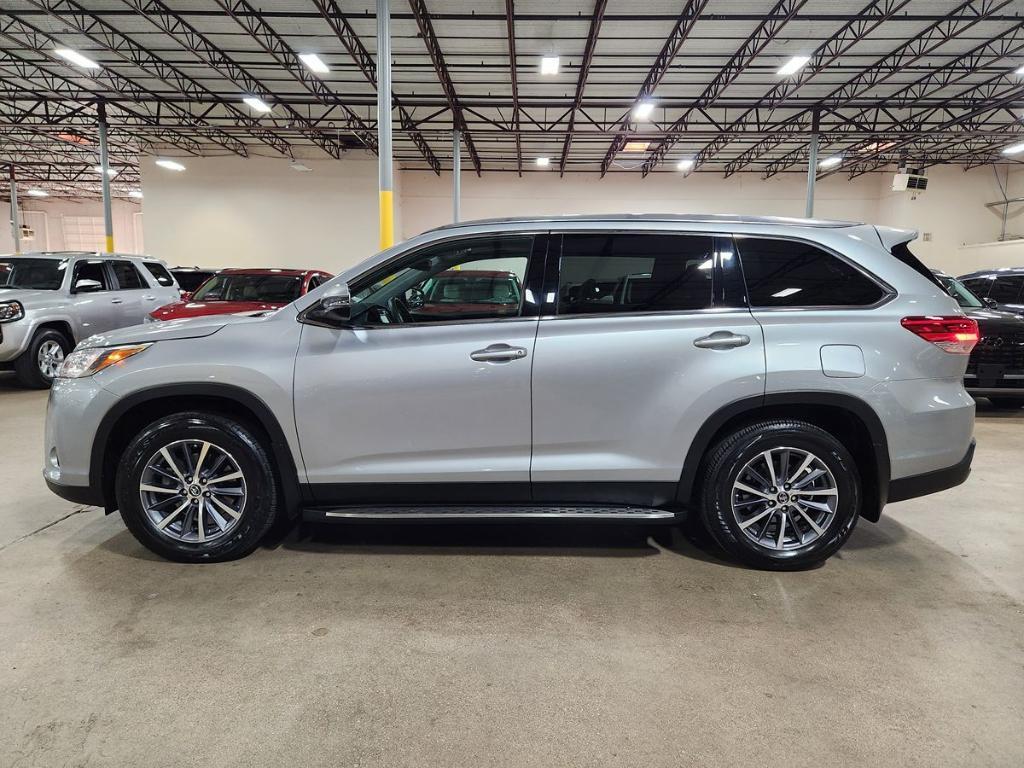 used 2019 Toyota Highlander car, priced at $25,873