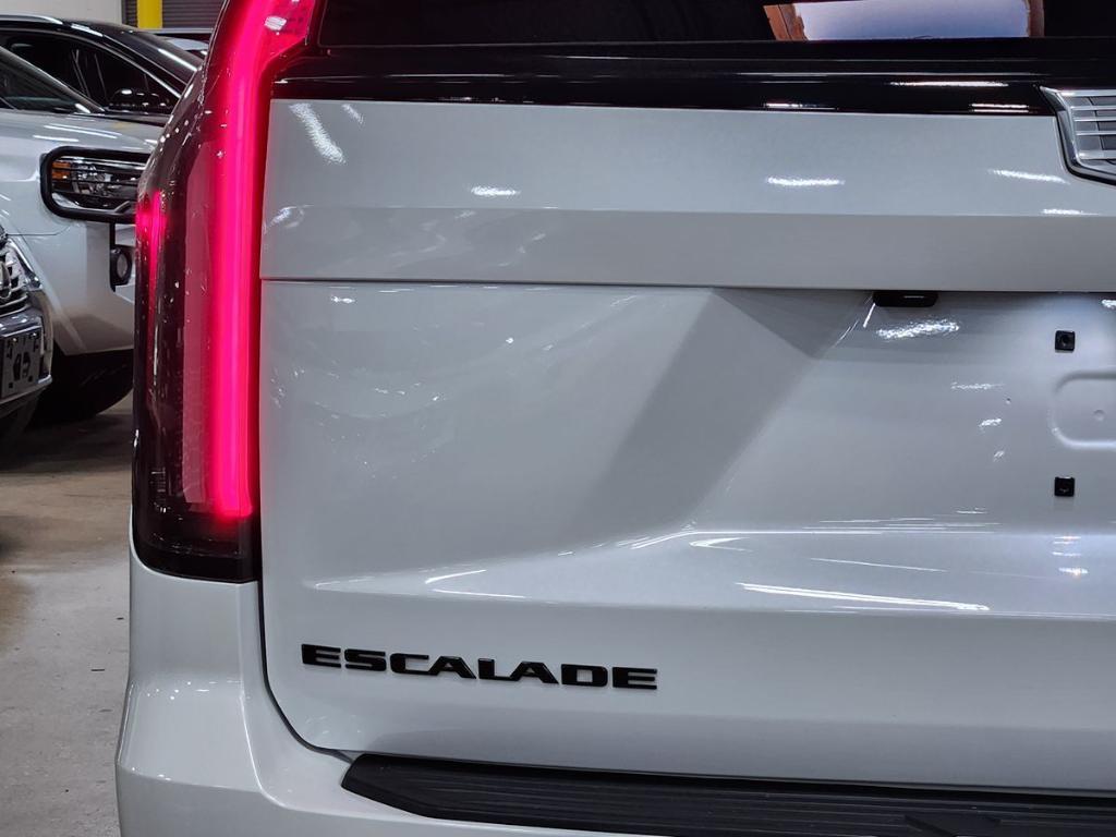 used 2021 Cadillac Escalade car, priced at $70,842