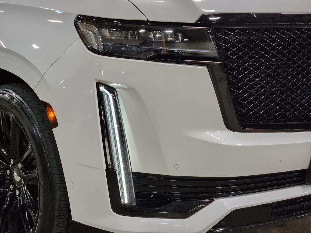 used 2021 Cadillac Escalade car, priced at $70,842