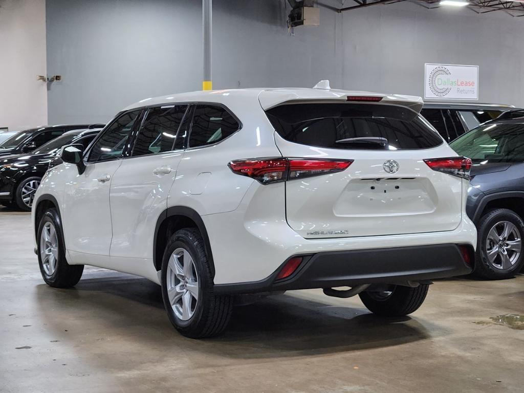 used 2020 Toyota Highlander car, priced at $30,967