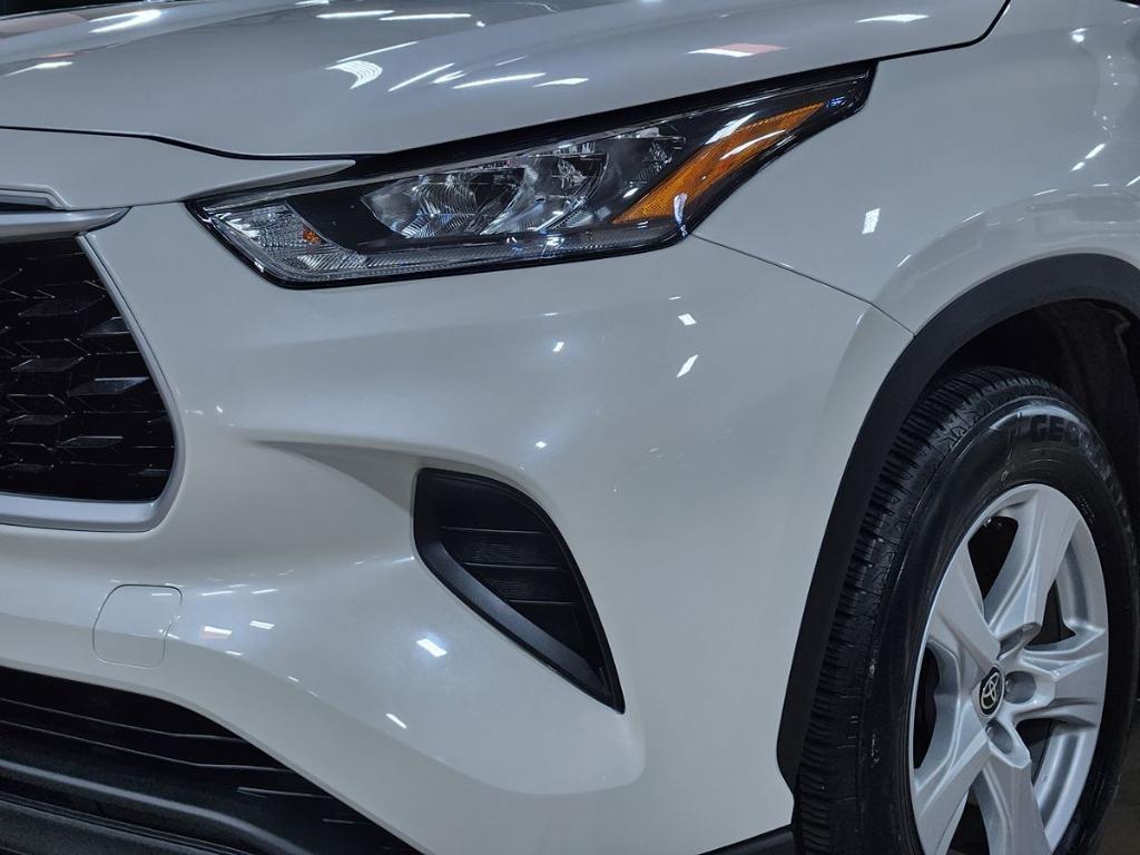 used 2020 Toyota Highlander car, priced at $30,967