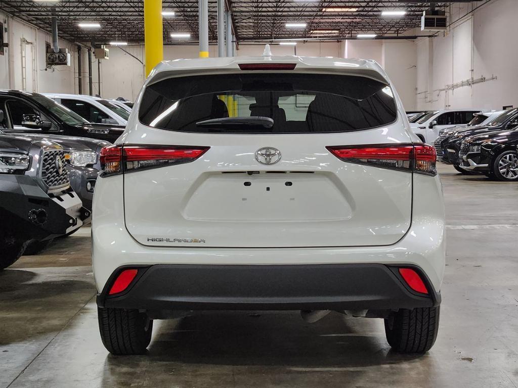 used 2020 Toyota Highlander car, priced at $30,967