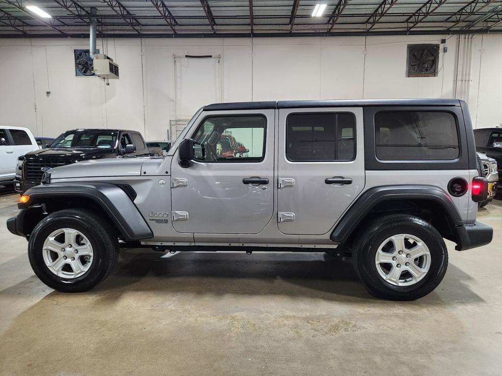 used 2021 Jeep Wrangler Unlimited car, priced at $32,877