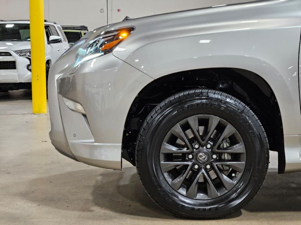 used 2020 Lexus GX 460 car, priced at $46,202