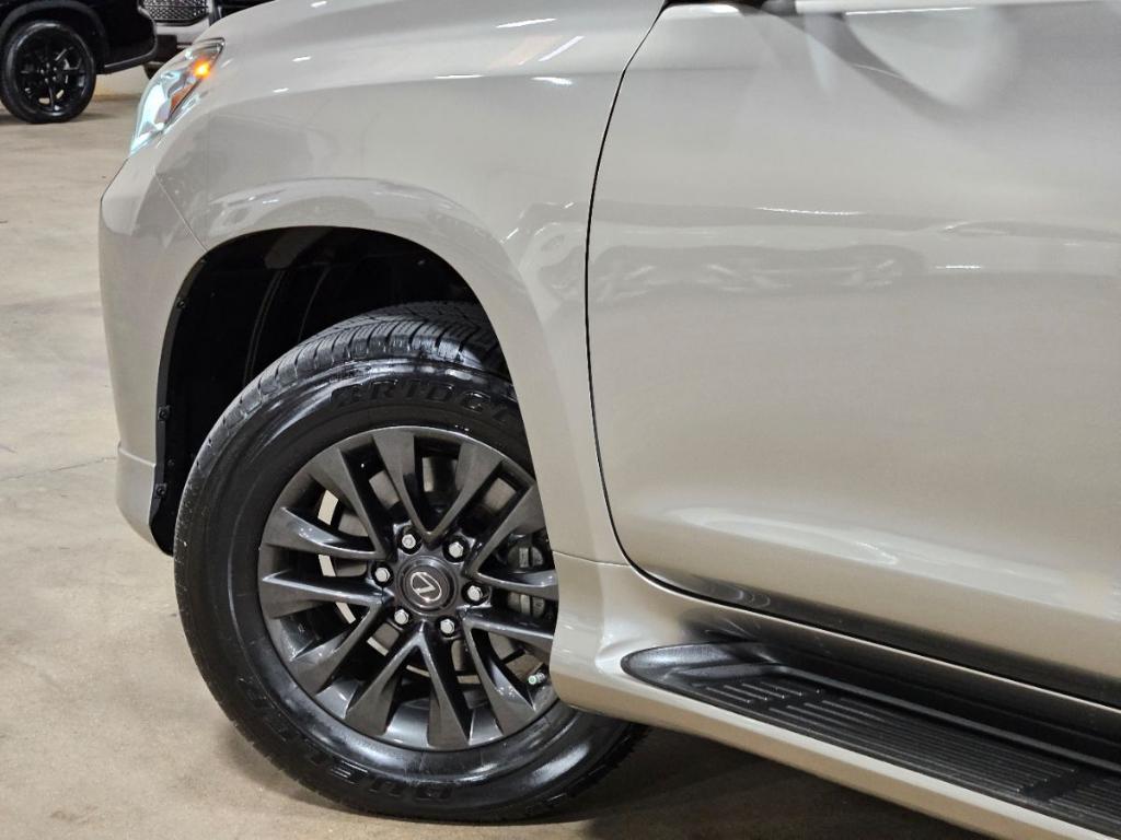 used 2020 Lexus GX 460 car, priced at $46,202