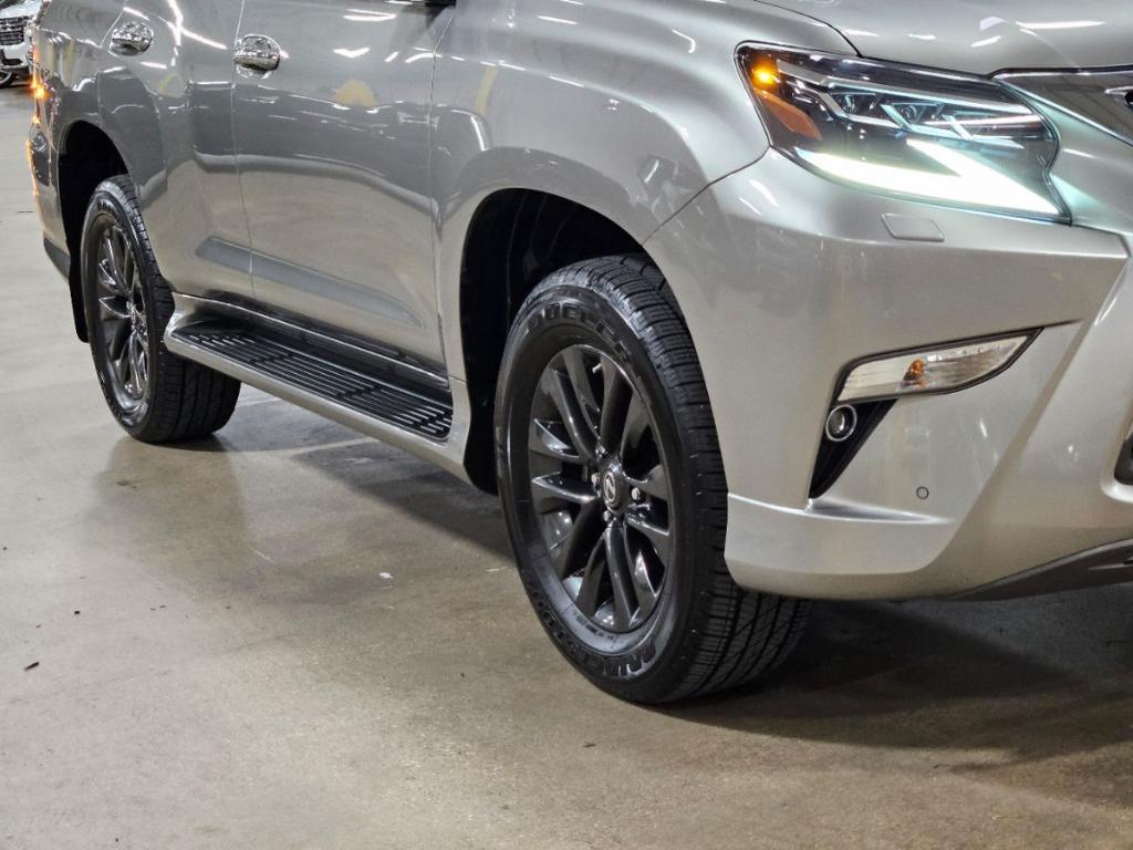 used 2020 Lexus GX 460 car, priced at $46,202