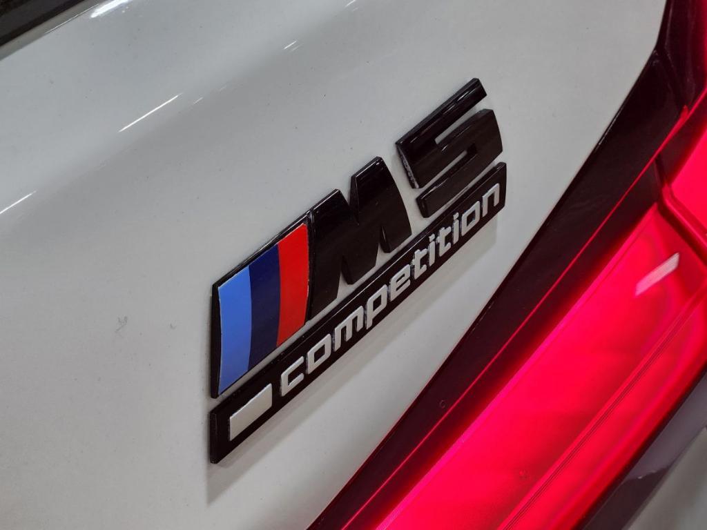 used 2023 BMW M5 car, priced at $88,875