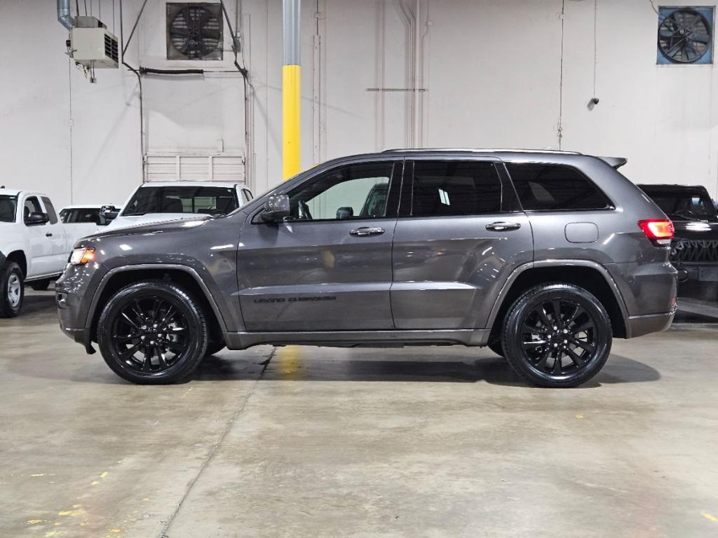 used 2018 Jeep Grand Cherokee car, priced at $20,669