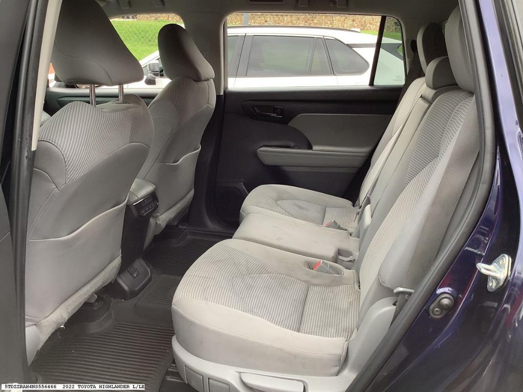 used 2022 Toyota Highlander car, priced at $35,888