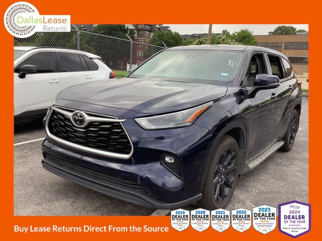 used 2022 Toyota Highlander car, priced at $35,888