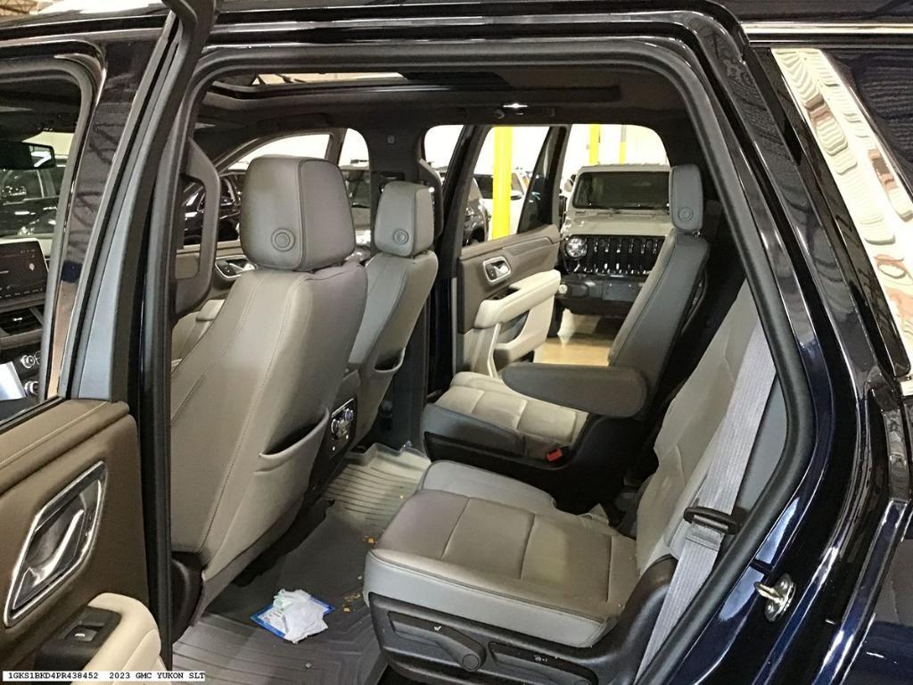 used 2023 GMC Yukon car, priced at $55,852