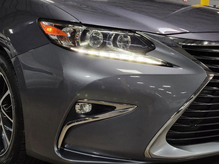 used 2017 Lexus ES 350 car, priced at $19,013