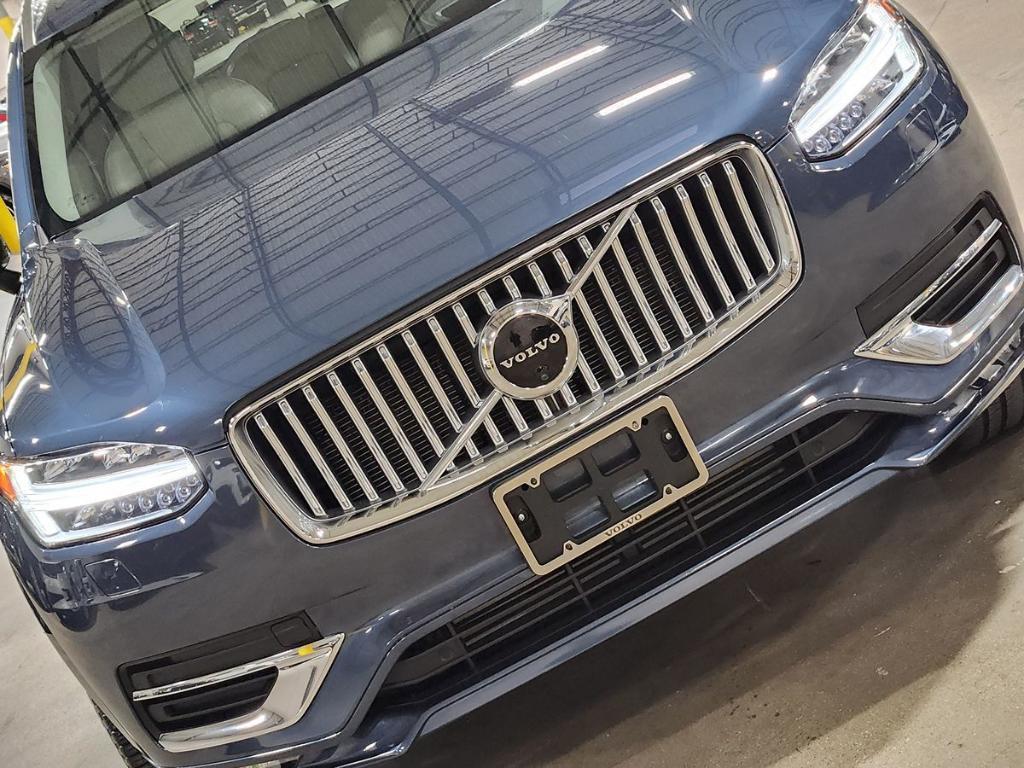 used 2022 Volvo XC90 car, priced at $42,704