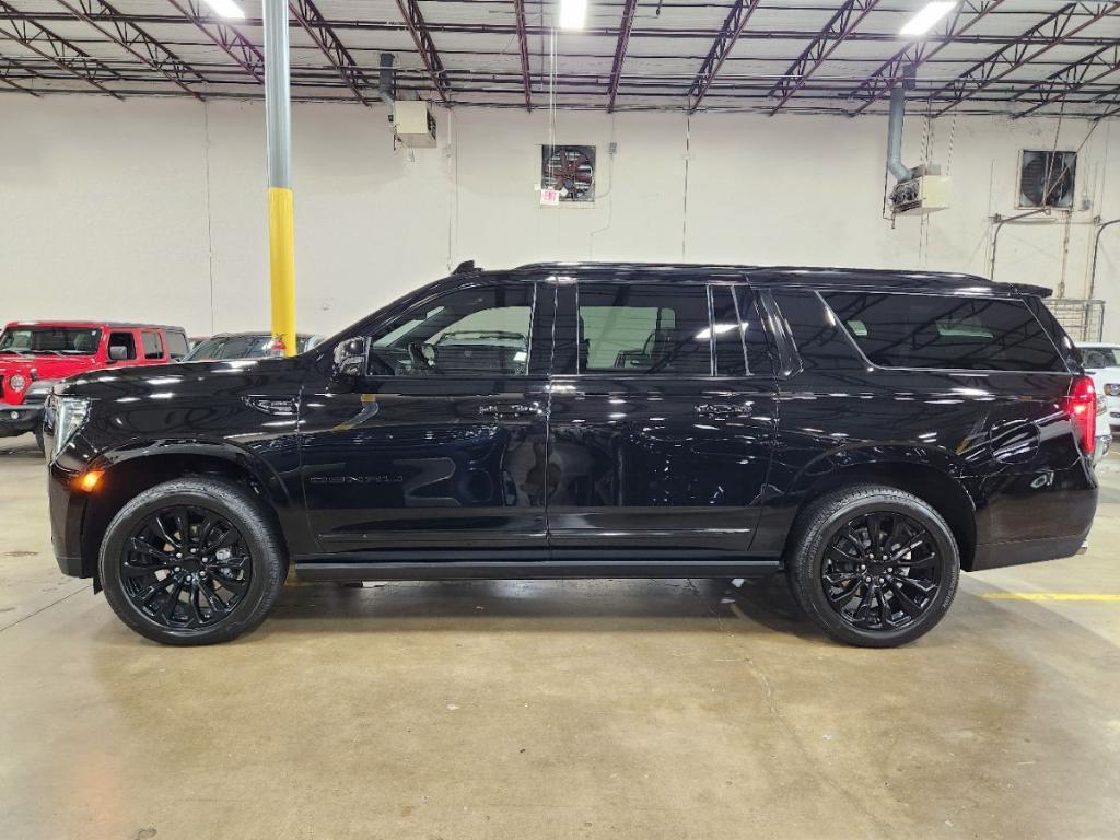 used 2023 GMC Yukon XL car, priced at $62,973