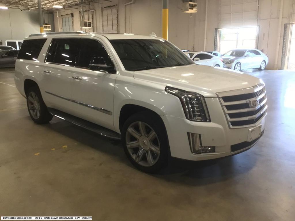 used 2016 Cadillac Escalade ESV car, priced at $18,554