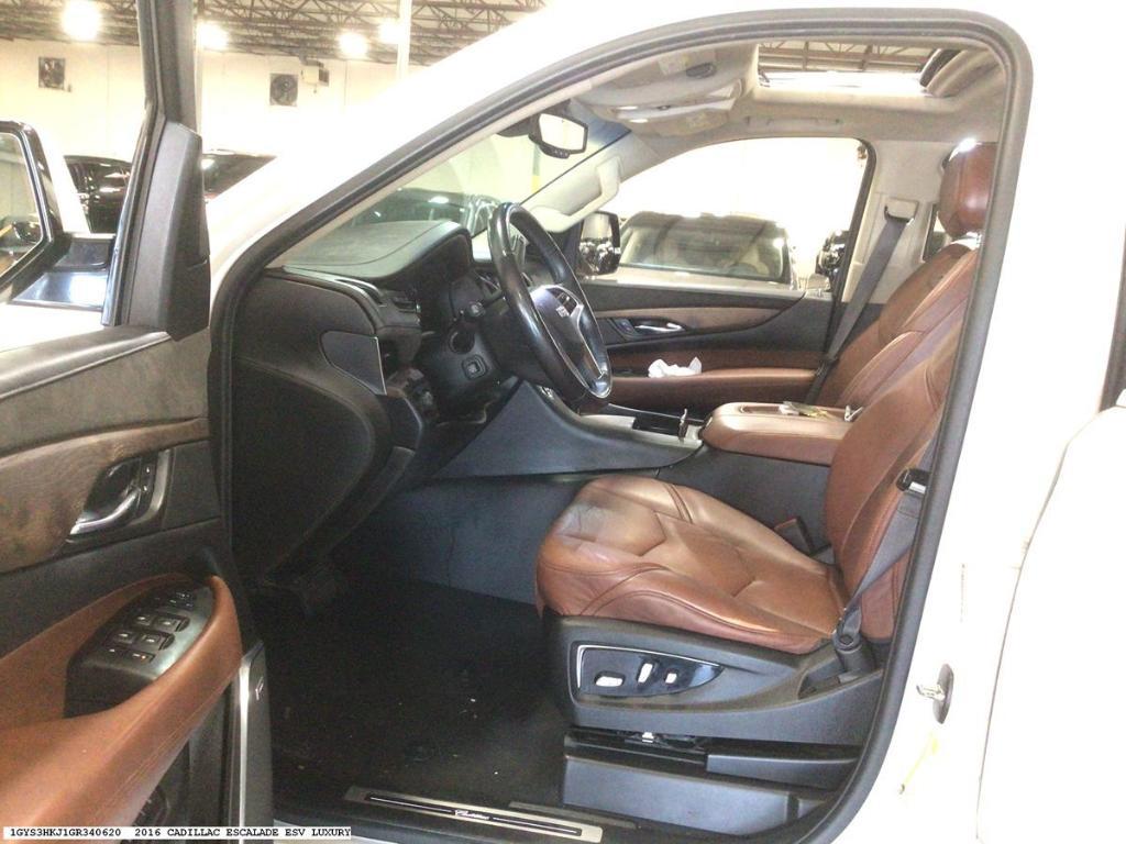 used 2016 Cadillac Escalade ESV car, priced at $18,554