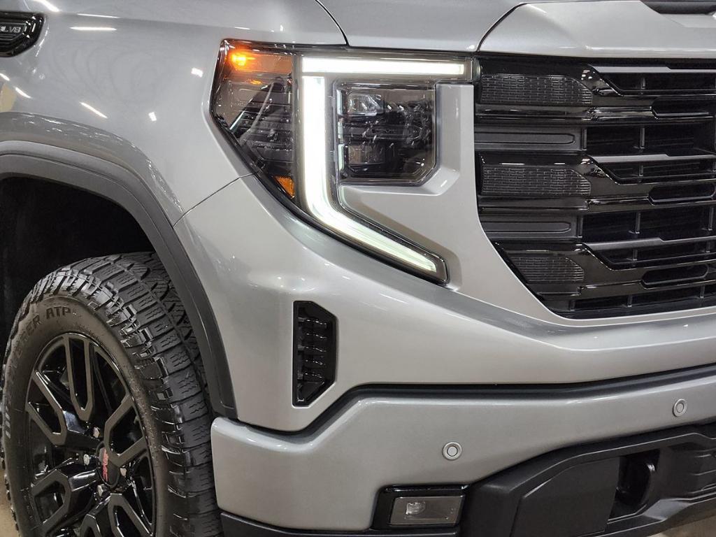 used 2024 GMC Sierra 1500 car, priced at $47,624
