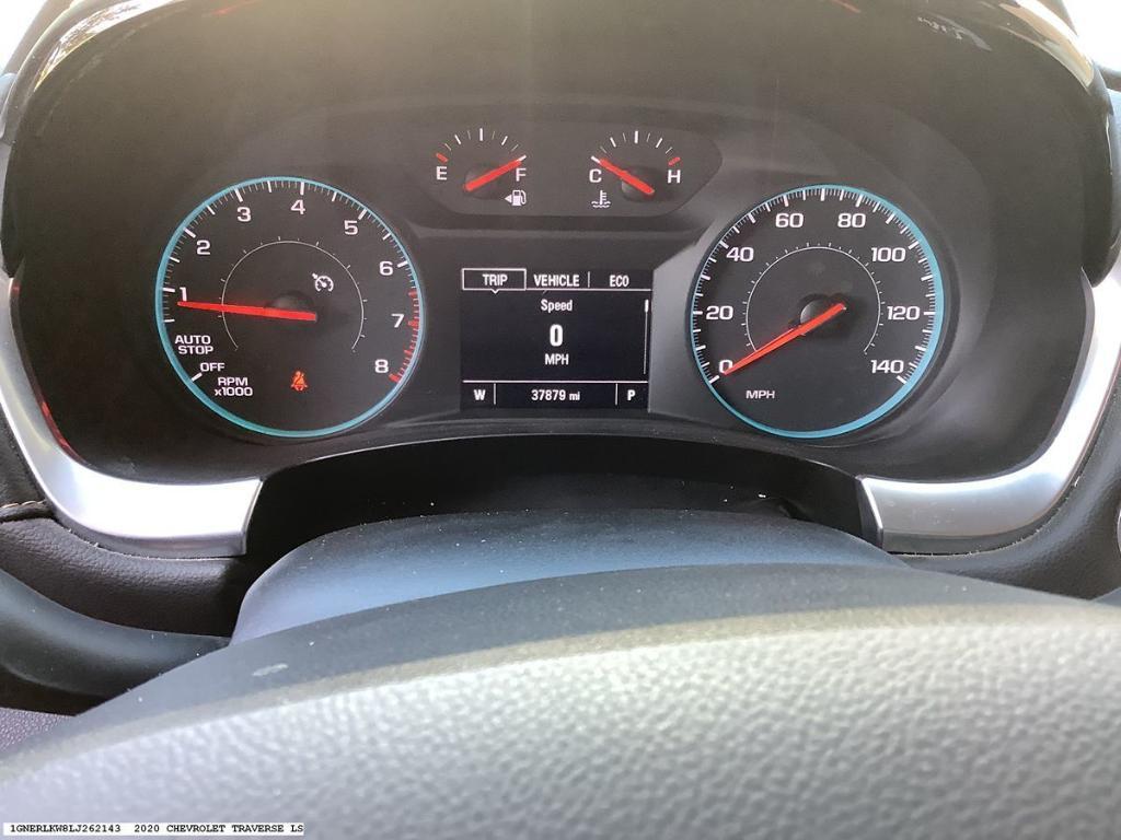used 2020 Chevrolet Traverse car, priced at $25,324