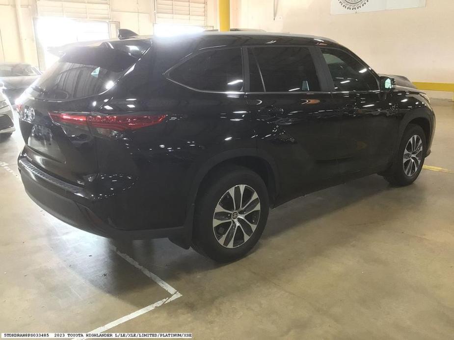 used 2023 Toyota Highlander car, priced at $38,390