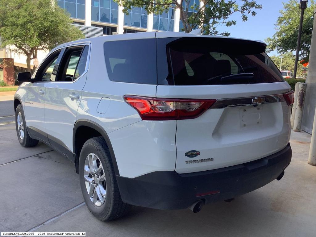 used 2020 Chevrolet Traverse car, priced at $23,474