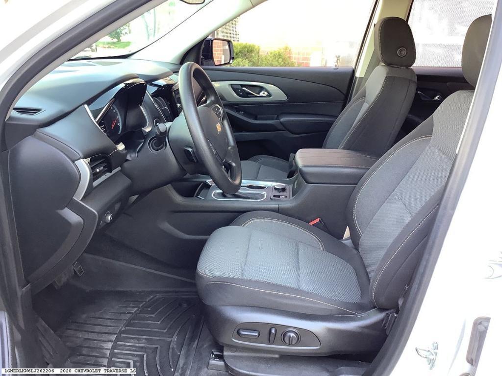 used 2020 Chevrolet Traverse car, priced at $23,474