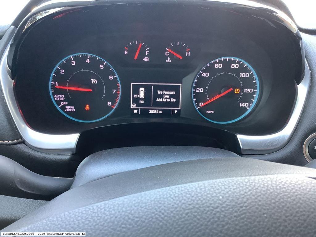 used 2020 Chevrolet Traverse car, priced at $23,474