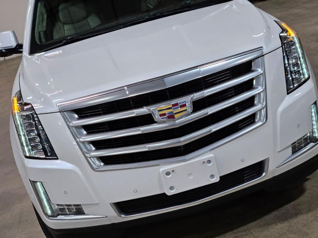 used 2017 Cadillac Escalade ESV car, priced at $21,335