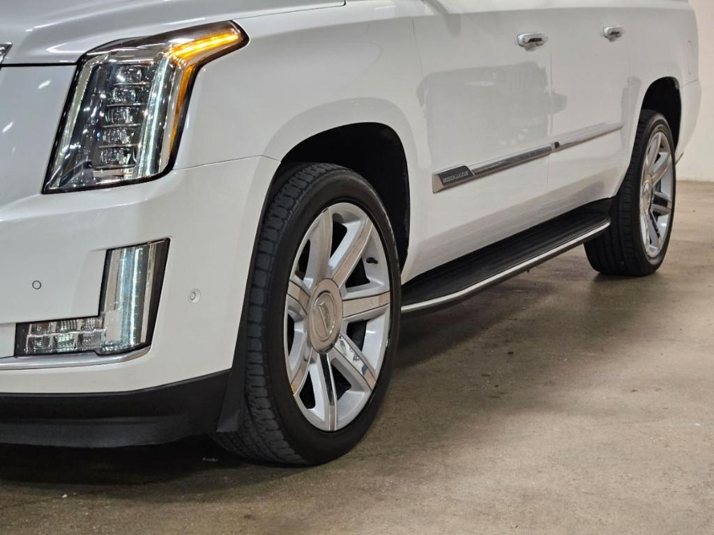 used 2017 Cadillac Escalade ESV car, priced at $21,335