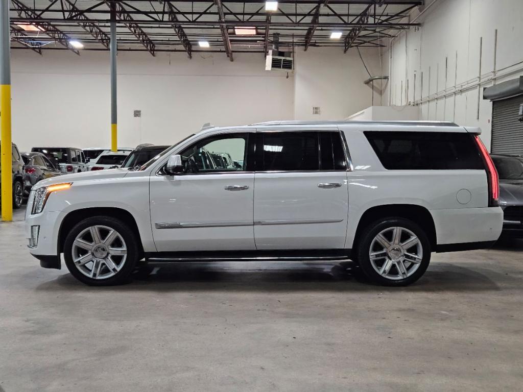 used 2017 Cadillac Escalade ESV car, priced at $21,335