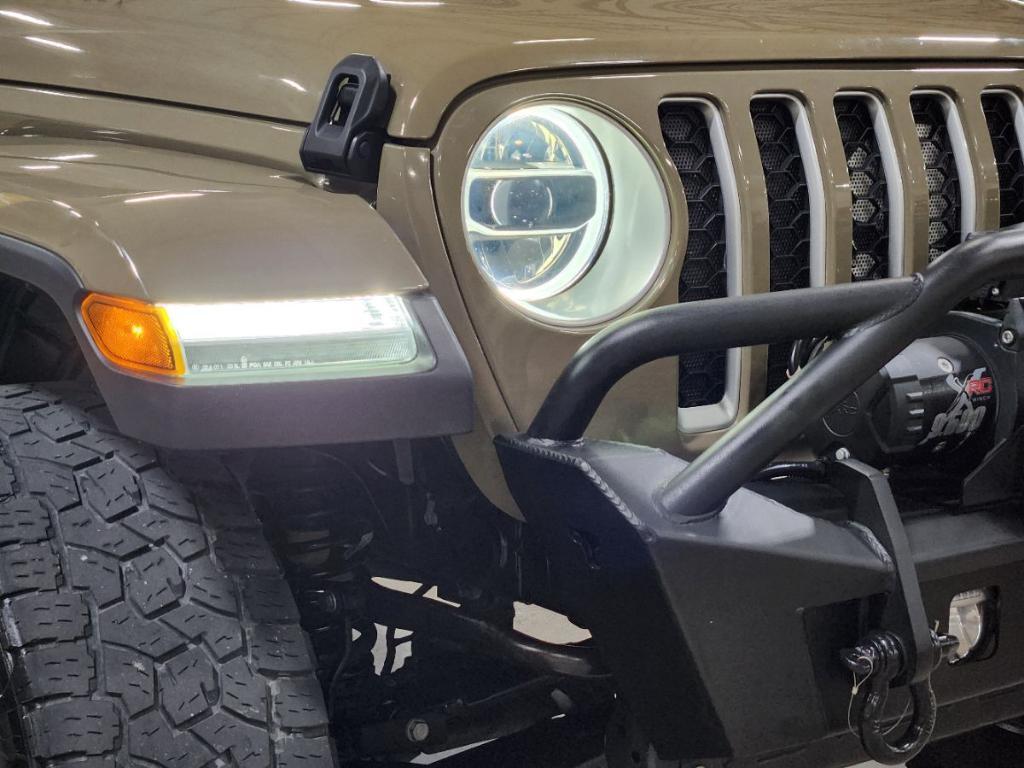 used 2020 Jeep Gladiator car, priced at $32,134