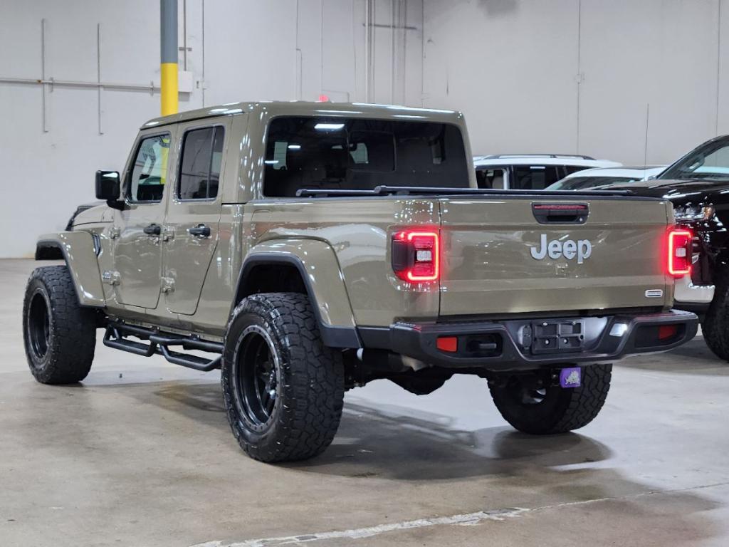used 2020 Jeep Gladiator car, priced at $32,134