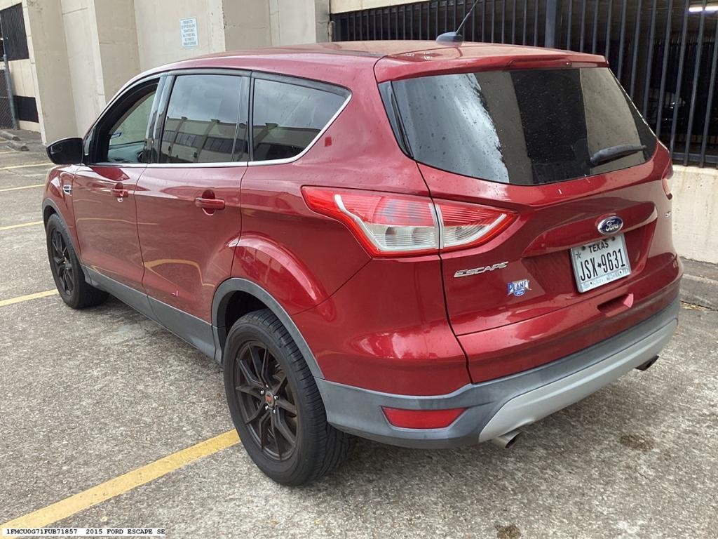 used 2015 Ford Escape car, priced at $12,660