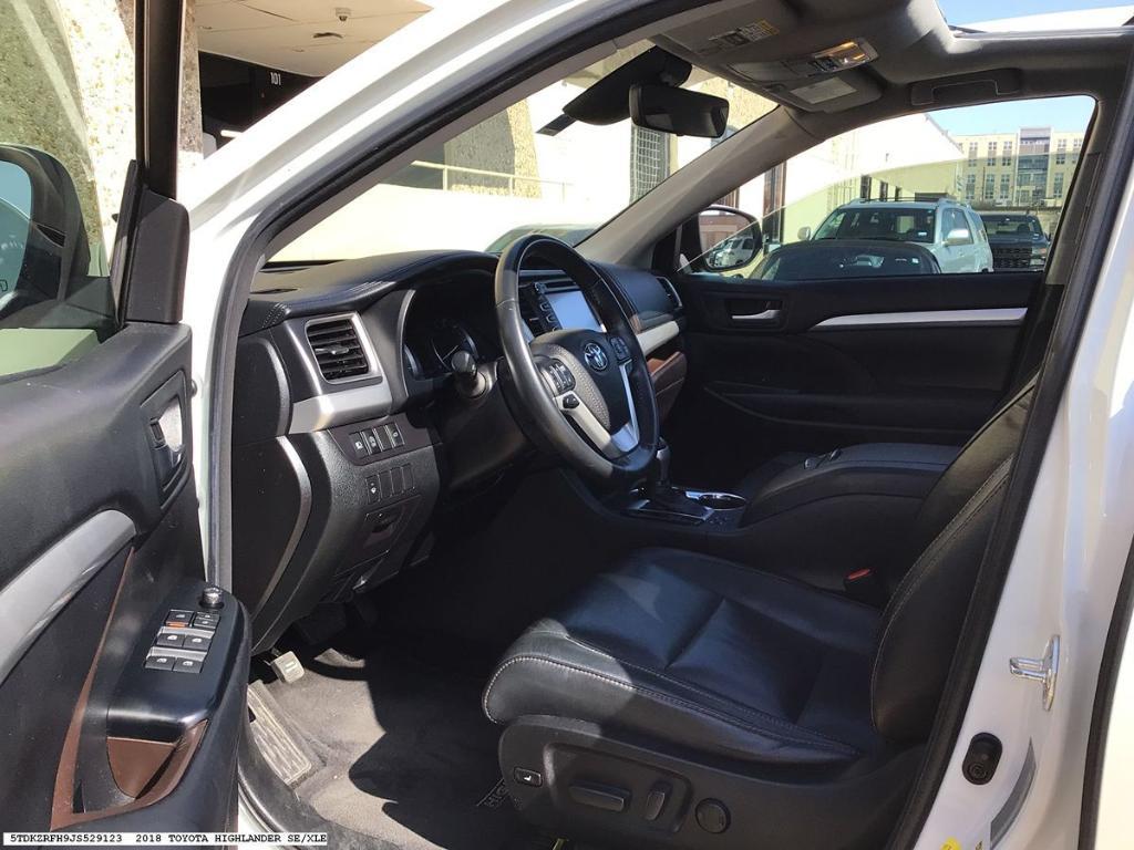 used 2018 Toyota Highlander car, priced at $25,599