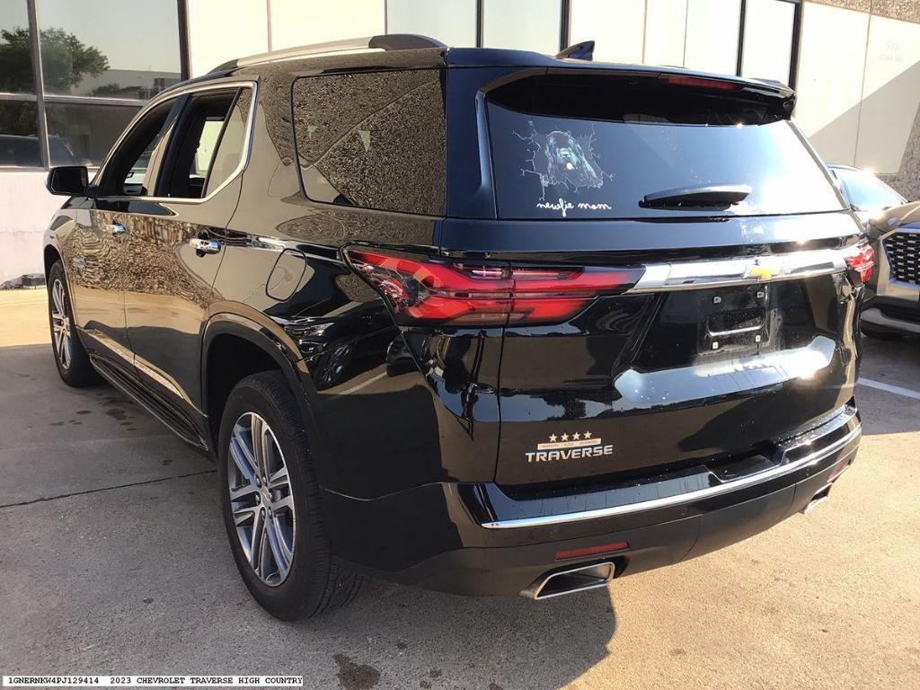used 2023 Chevrolet Traverse car, priced at $42,632