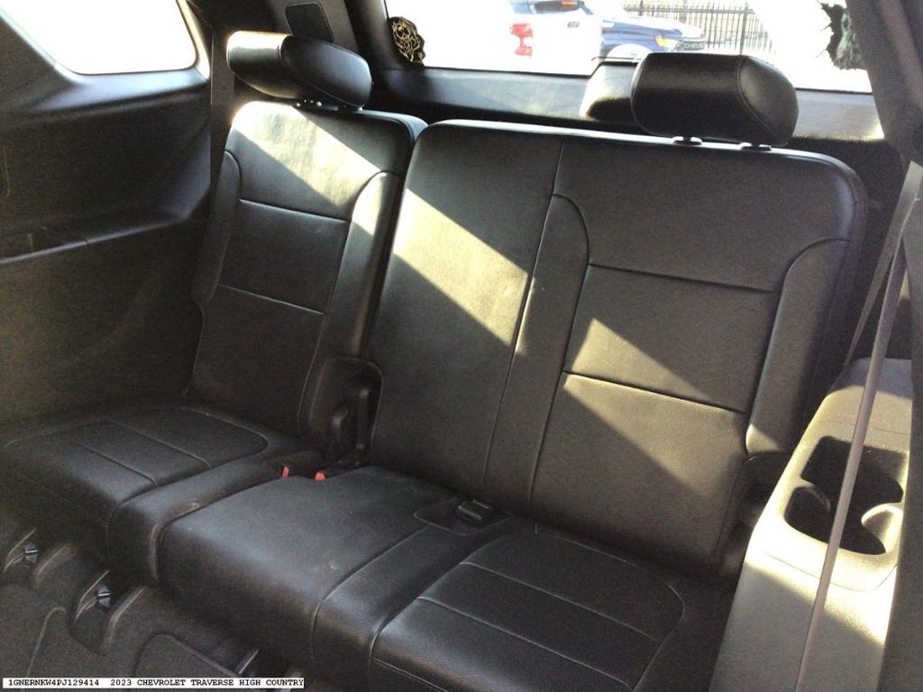 used 2023 Chevrolet Traverse car, priced at $42,632