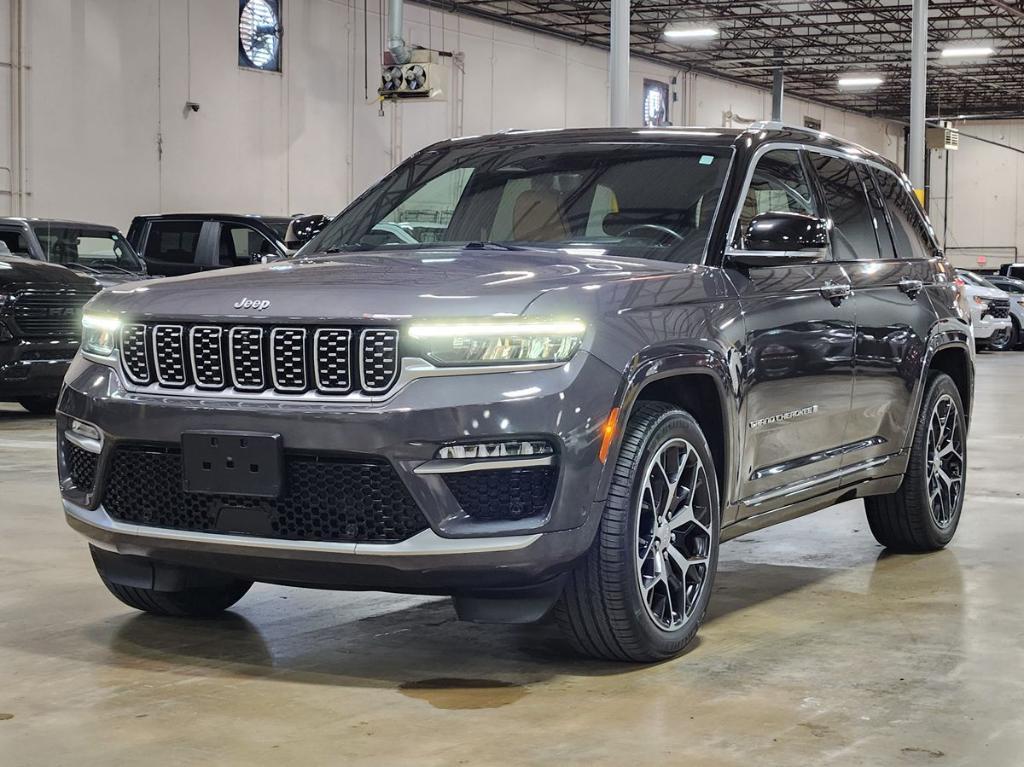 used 2022 Jeep Grand Cherokee car, priced at $33,890