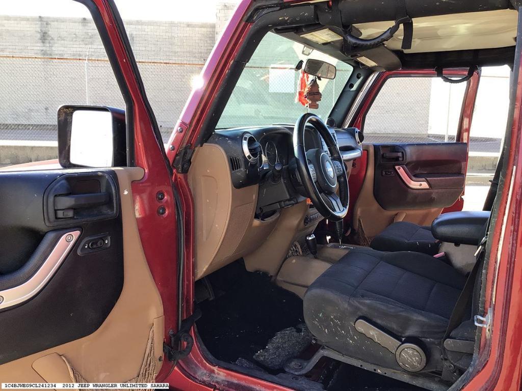 used 2012 Jeep Wrangler Unlimited car, priced at $15,995