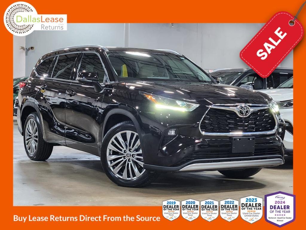 used 2022 Toyota Highlander car, priced at $41,085