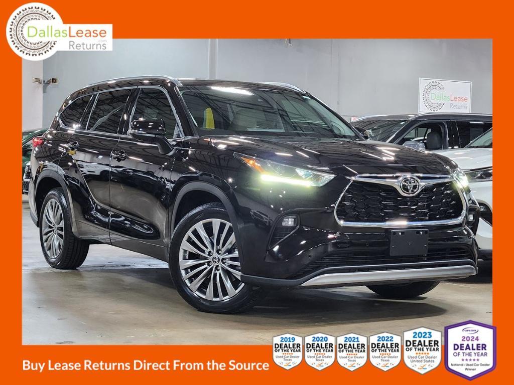 used 2022 Toyota Highlander car, priced at $43,585