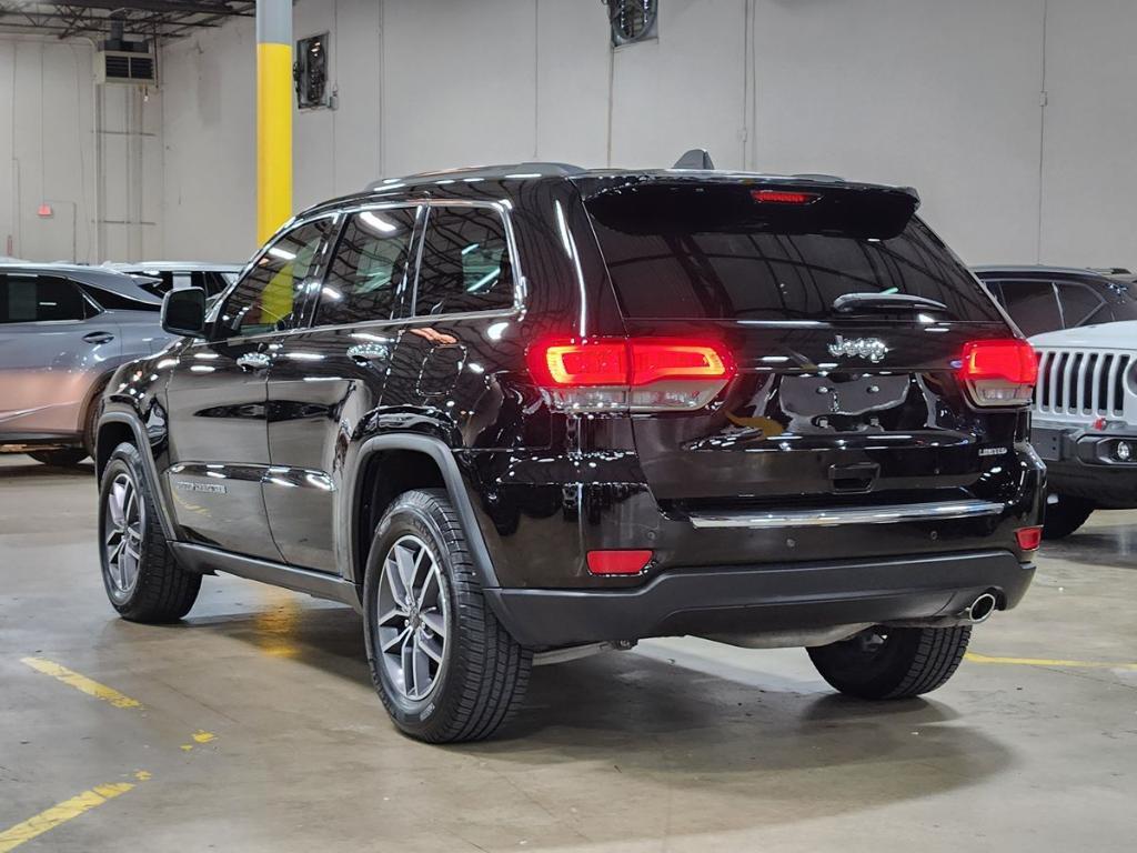 used 2020 Jeep Grand Cherokee car, priced at $28,134