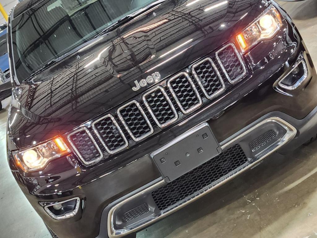 used 2020 Jeep Grand Cherokee car, priced at $28,134
