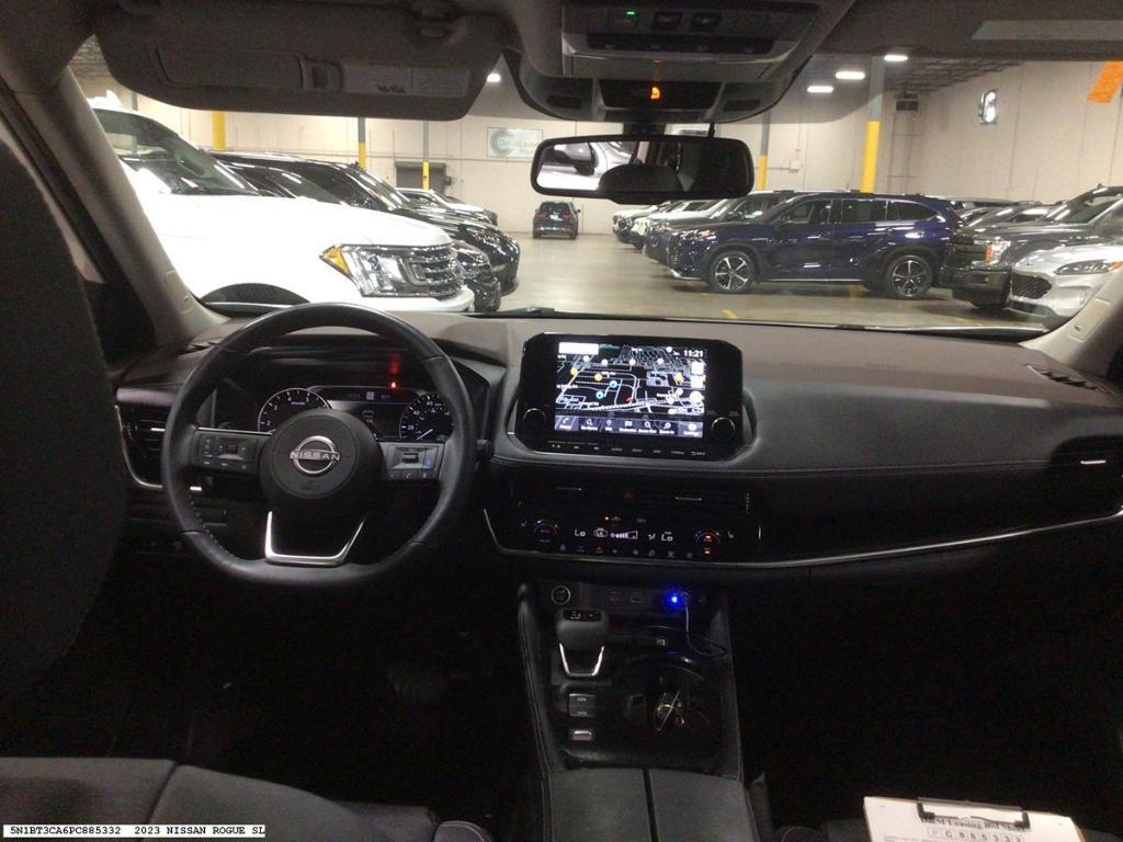 used 2023 Nissan Rogue car