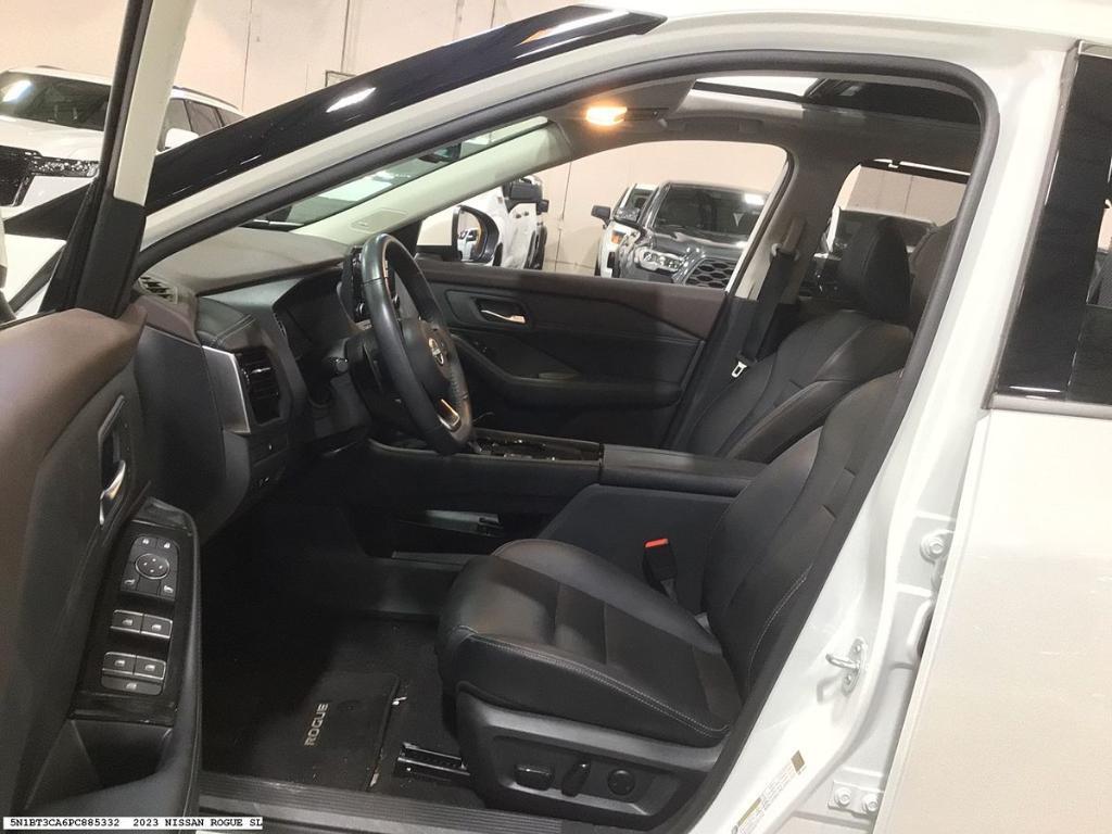 used 2023 Nissan Rogue car