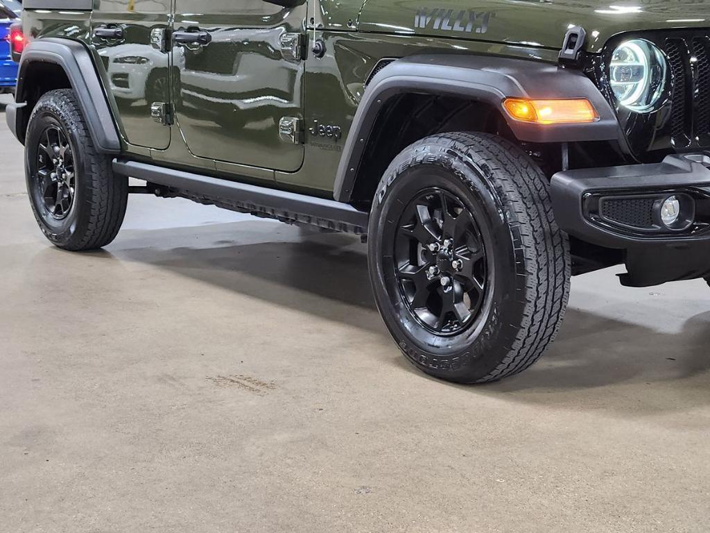 used 2021 Jeep Wrangler Unlimited car, priced at $26,272