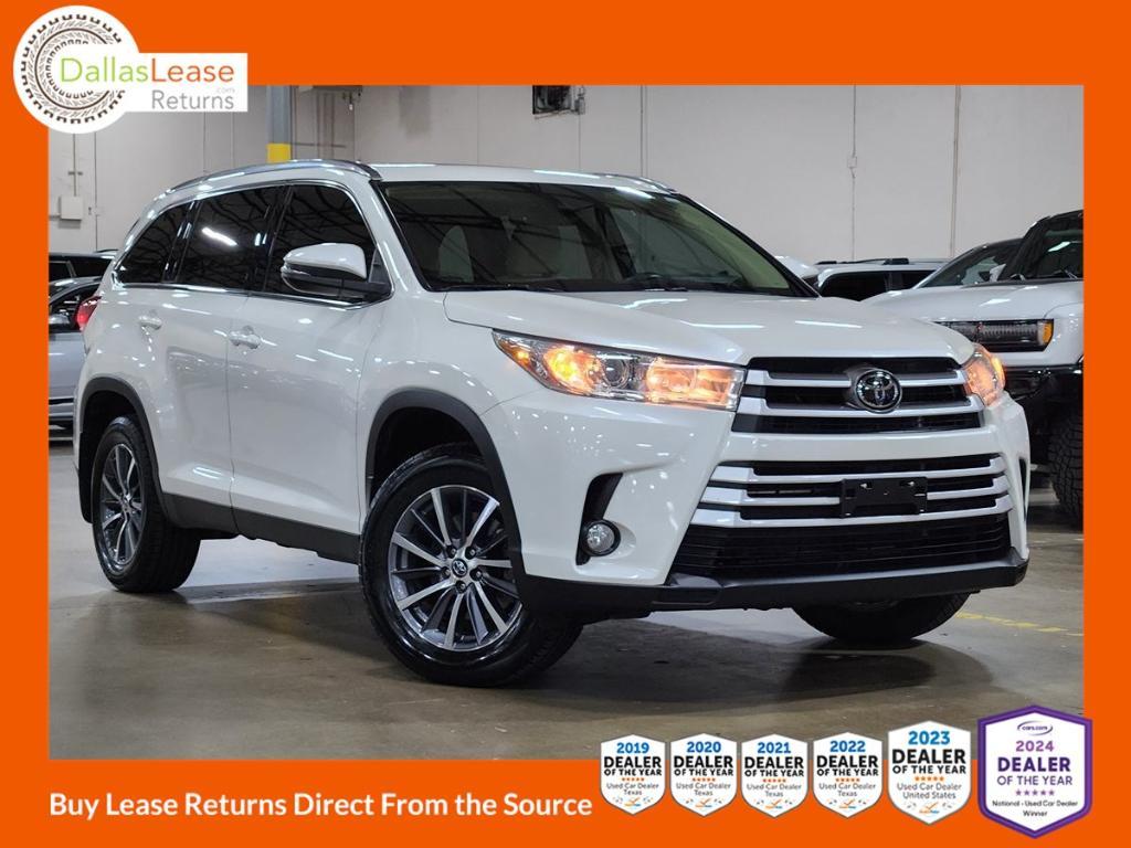 used 2019 Toyota Highlander car, priced at $29,489