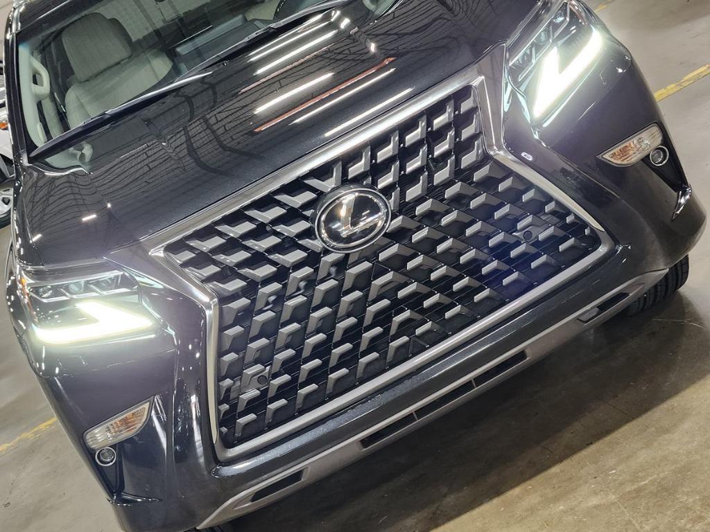 used 2023 Lexus GX 460 car, priced at $55,578
