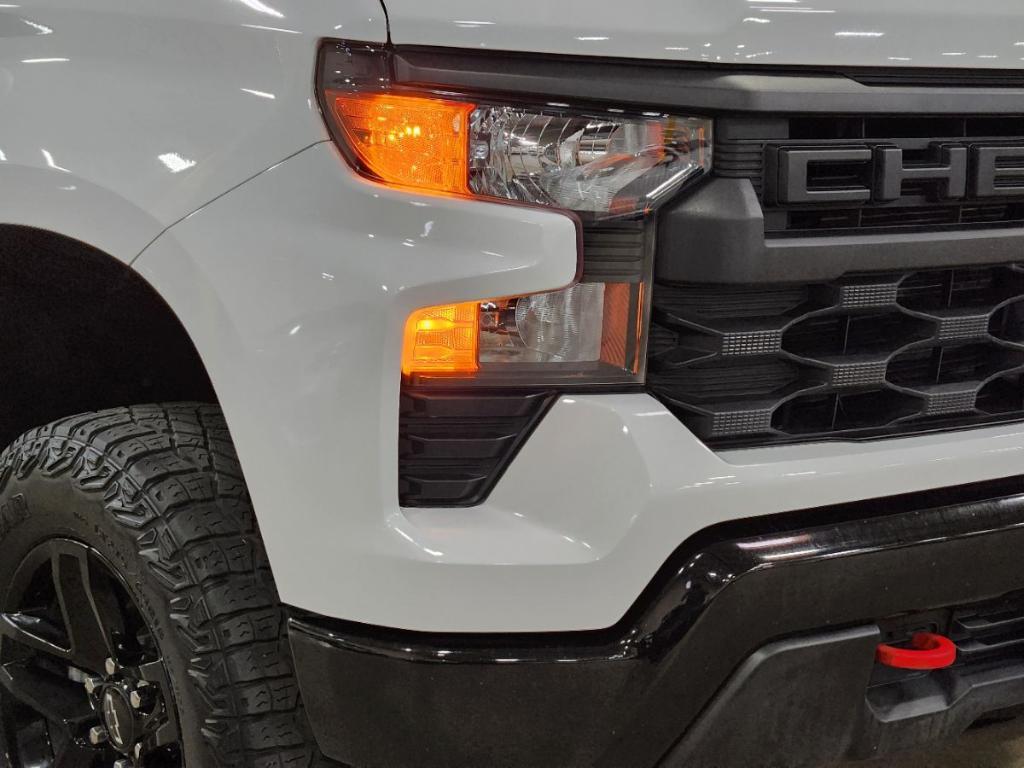 used 2024 Chevrolet Silverado 1500 car, priced at $45,725