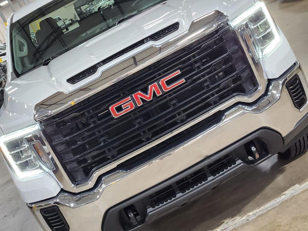 used 2021 GMC Sierra 2500 car, priced at $32,327